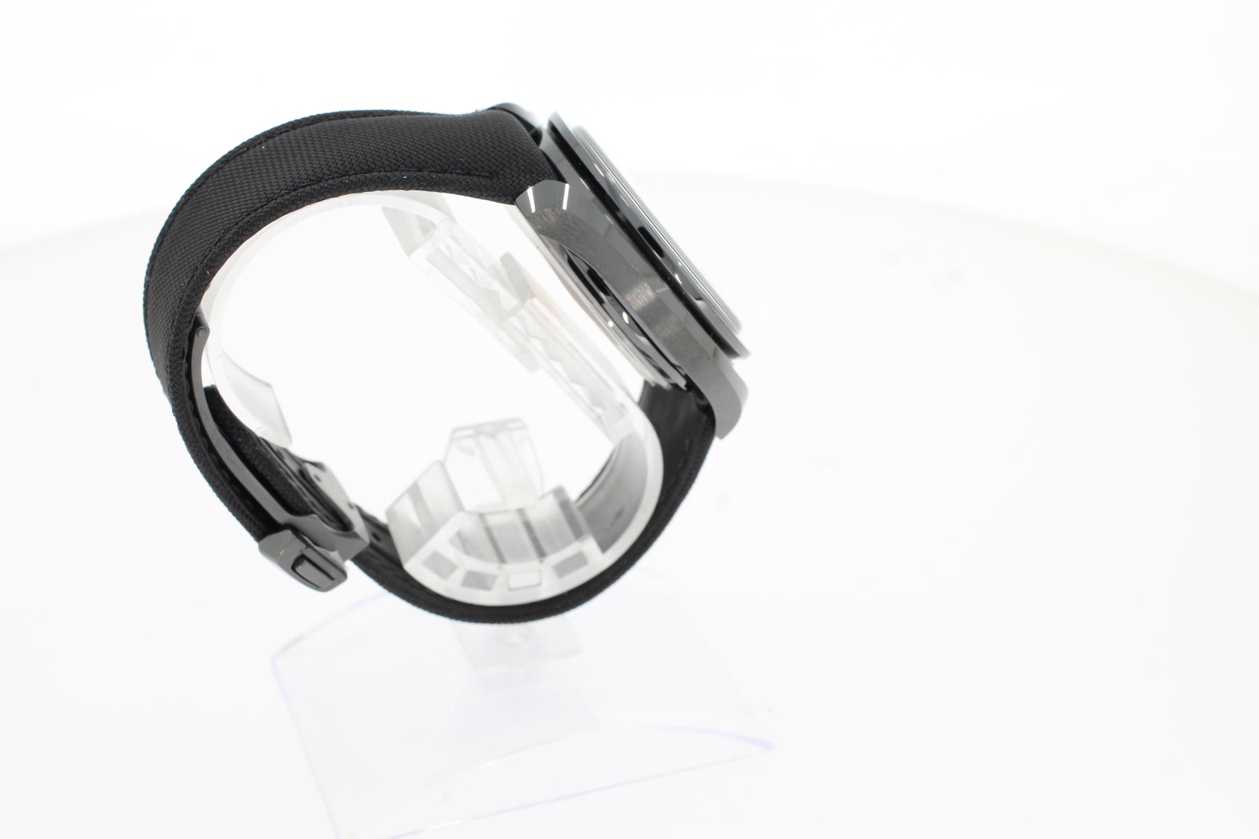 Omega Speedmaster Dark Side of the Moon 44,25 mm, schwarze Keramik mit beschichtetem Nylonarmband 31092445101003