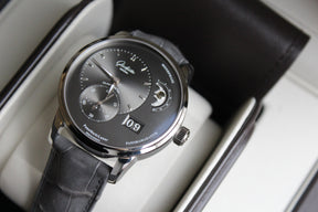 Glashütte Original PanoMaticLunar 40mm 1-90-02-43-32-62 Stainless steel case, dark grey dial, shiny silver moon