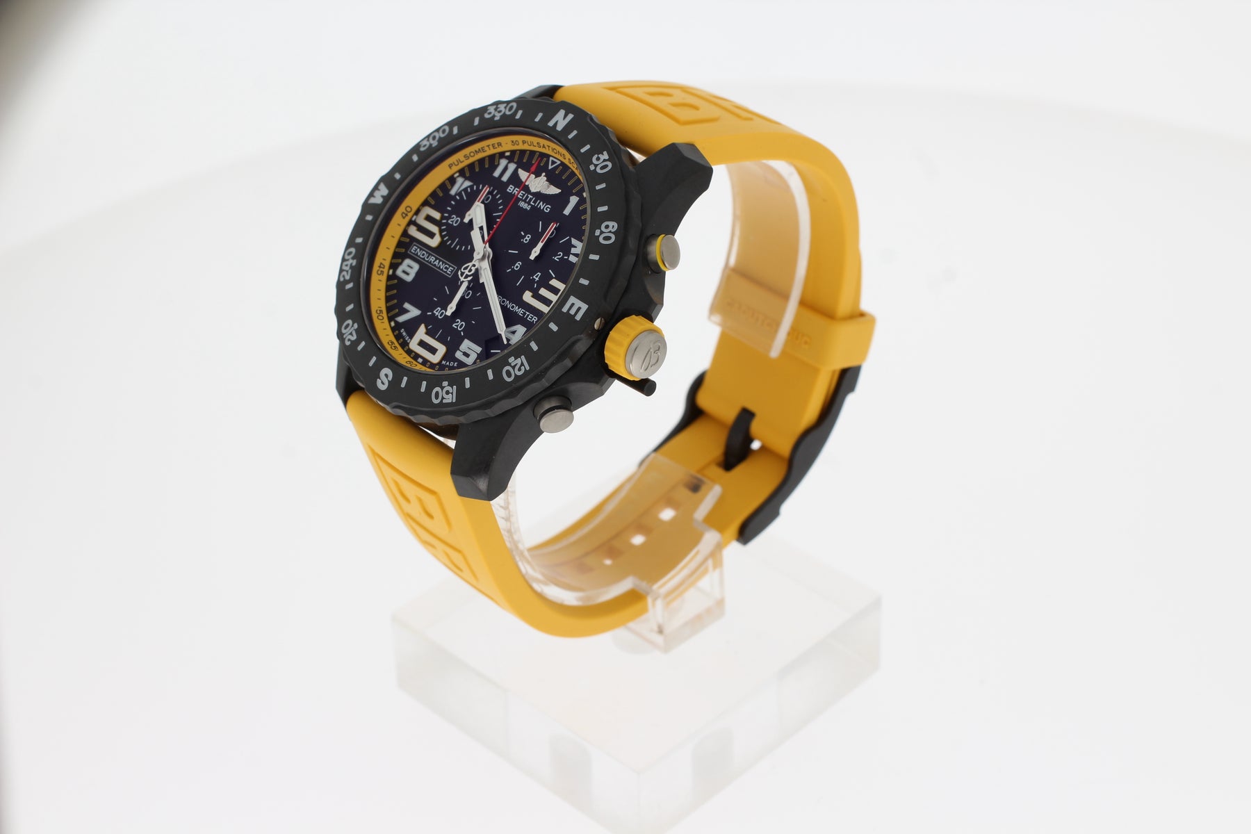 Breitling ENDURANCE PRO yellow, Breitlight® - Black X82310A41B1S1 Men's Watch 44mm with rubber strap