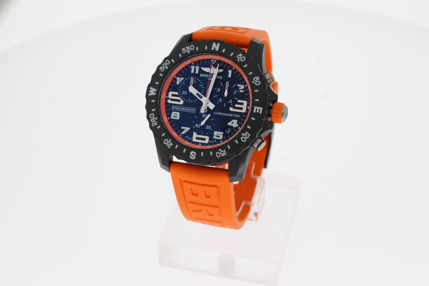 Breitling ENDURANCE PRO orange, Breitlight® - Schwarz X82310A51B1S1 Herren Uhr 44mm mit Kautschukarmband