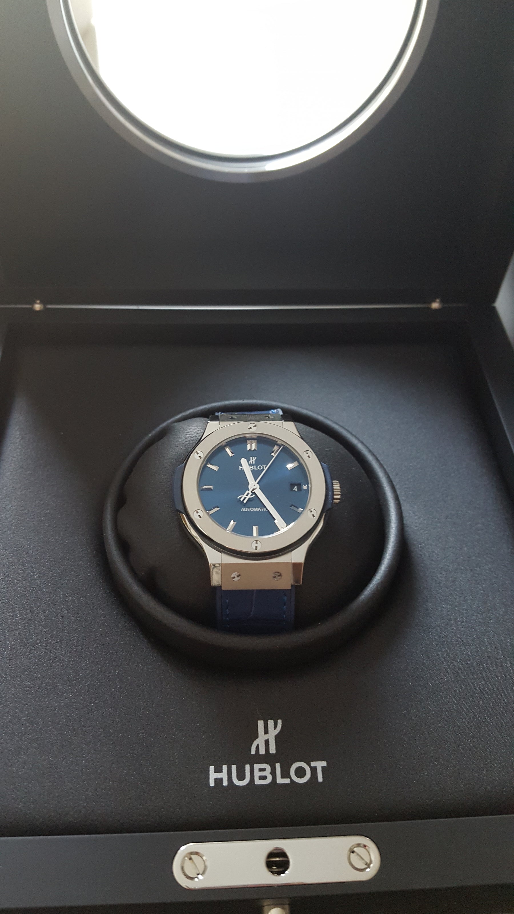 Hublot Classic Fusion 38 mm Titanium Blue