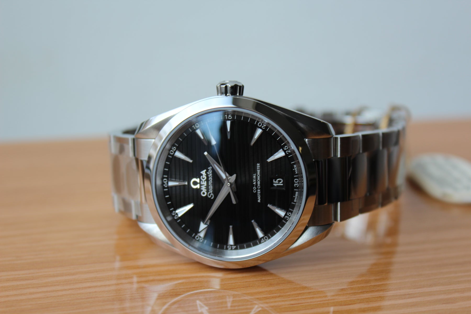 Omega SEAMASTER AQUA TERRA 150 M 38 MM, ACIER AVEC BRACELET EN ACIER 220.10.38.20.01.001