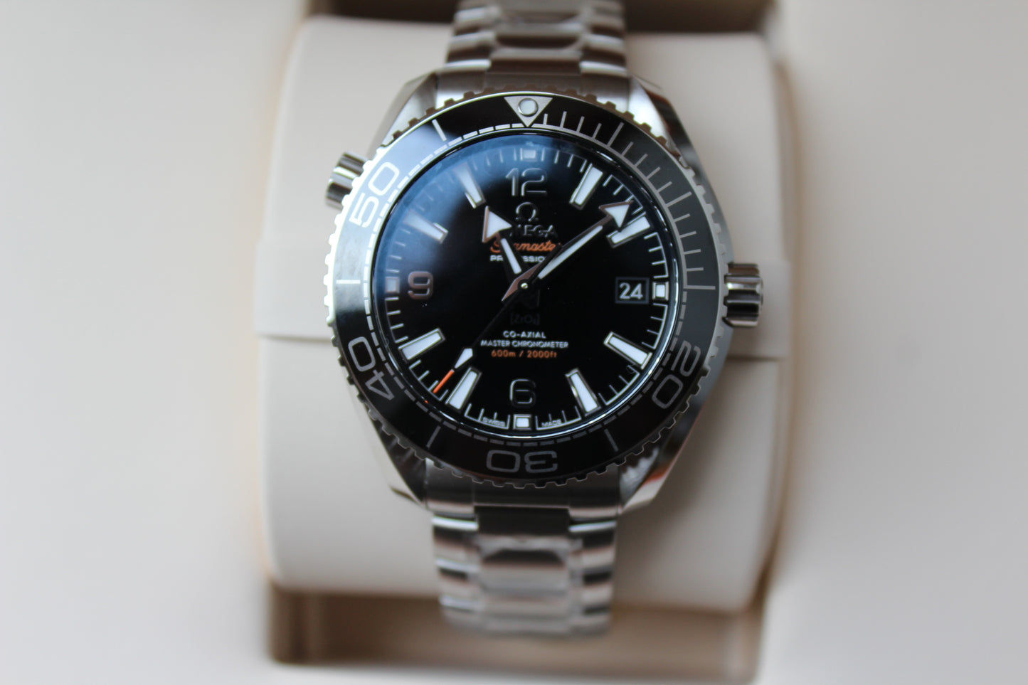 Omega Planet Ocean Master Chronometer 215.30.40.20.01.001 schwarz 39,5mm Stahl