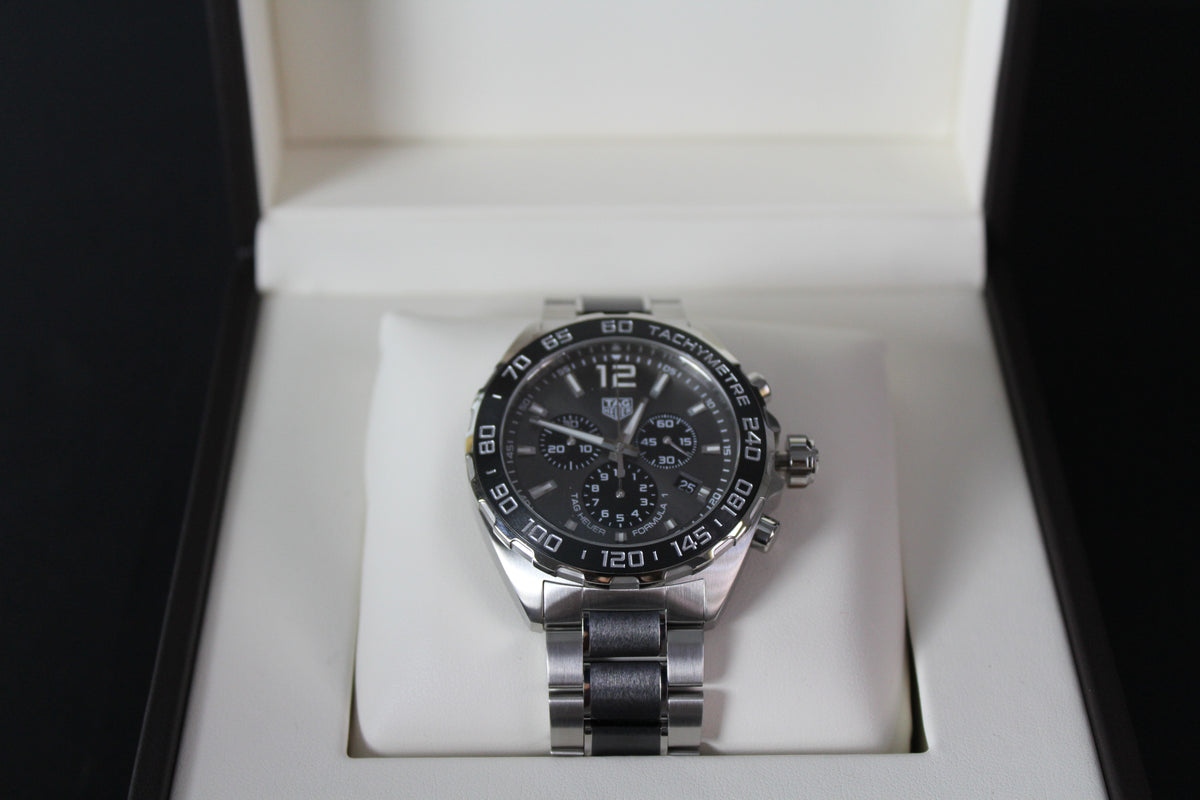 TAG HEUER FORMULA 1 CHRONOGRAPH quartz, 43 mm, stainless steel &amp; ceramic CAZ1011.BA0843