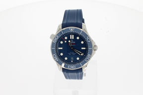 Omega SEAMASTER DIVER 300M 42 MM, STEEL WITH RUBBER STRAP 210.32.42.20.03.001