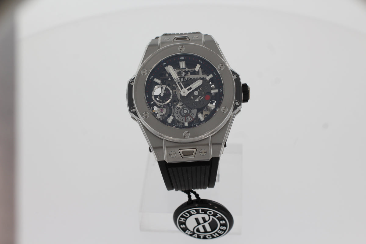 Montre homme Hublot BIG BANG MECA-10 TITANE 45mm 414.NI.1123.RX titane caoutchouc noir