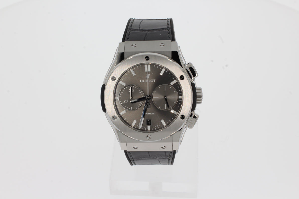 Hublot Classic Fusion Chronograph Racing Grey 45mm 521.NX.7071.LR Titanium Chronograph Date Grey Men's Watch / Unisex Grey Strap Rubber 