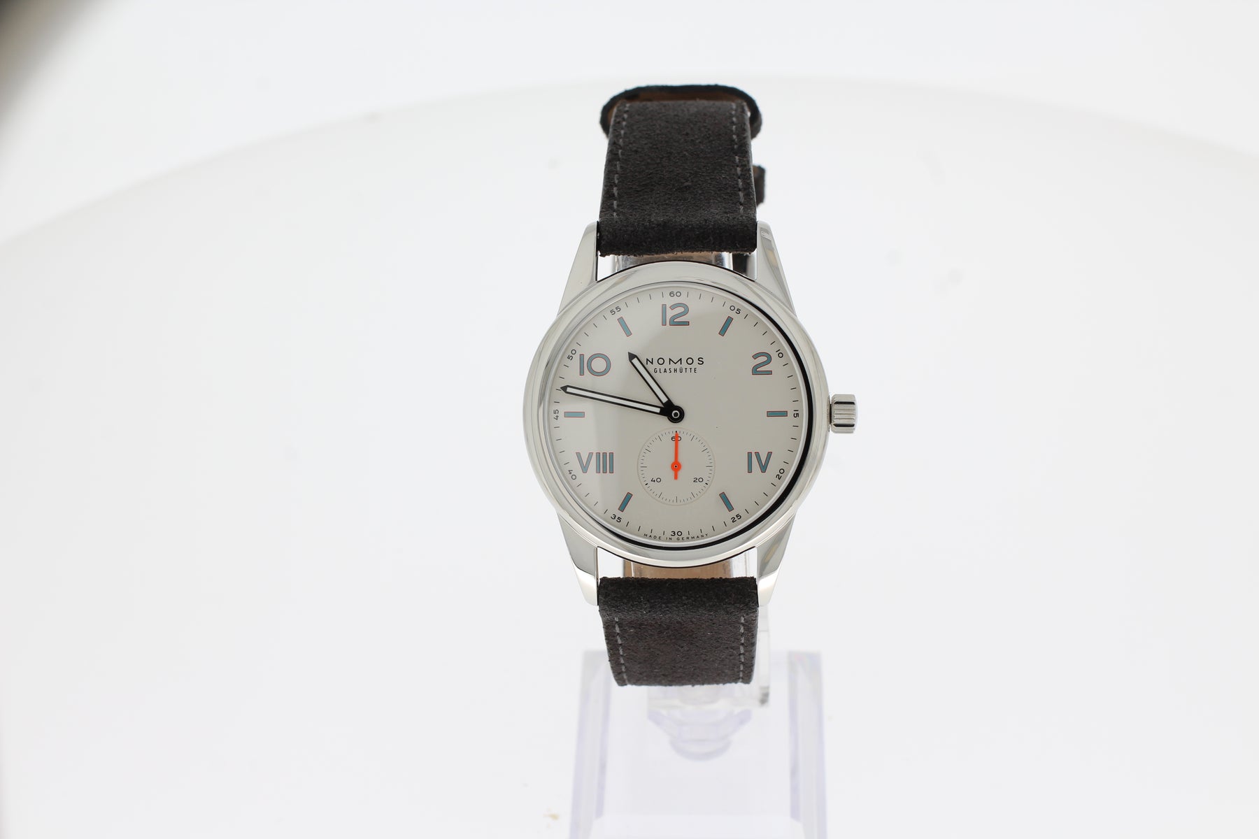 NOMOS Club Campus 737