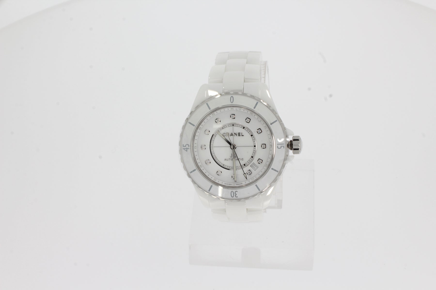 Chanel J12 H5705 38mm white