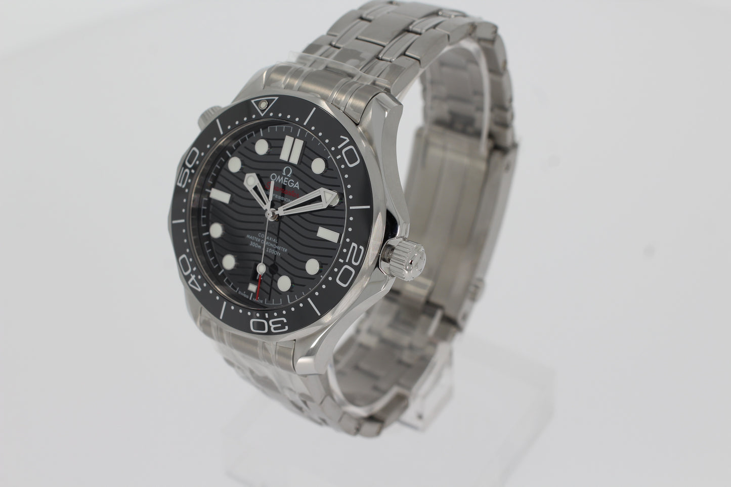 Omega Seamaster Diver 300 M Co-Axial Master Chronometer  210.30.42.20.01.001  schwarz 42mm Stahl, mit Stahlarmband
