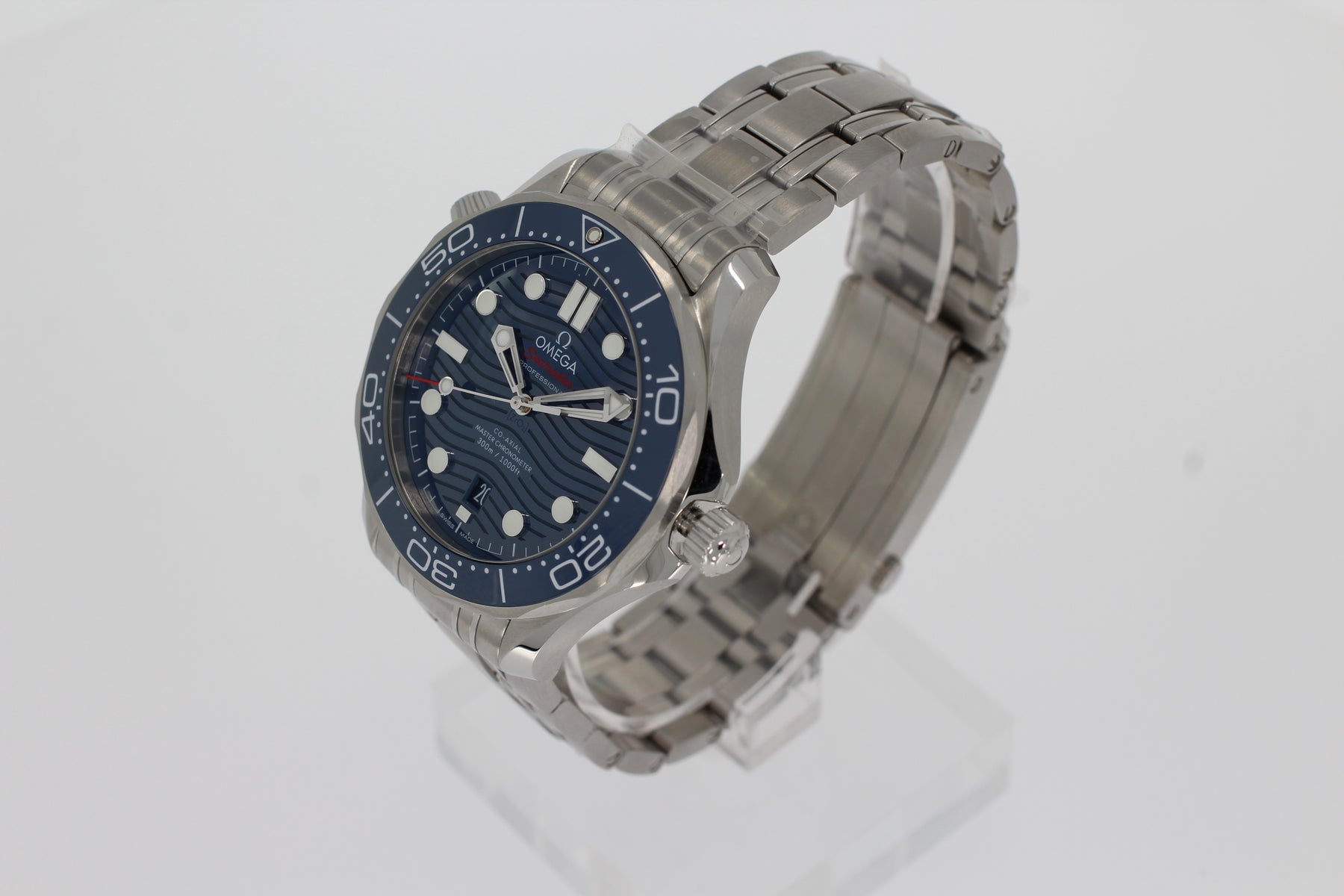 Omega Seamaster Diver 300M Co-Axial Master Chronometer blue 210.30.42.20.03.001 blue 42mm steel, with steel bracelet