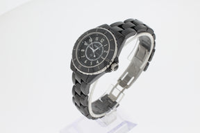 Chanel J12 Black 33mm Quartz H5695