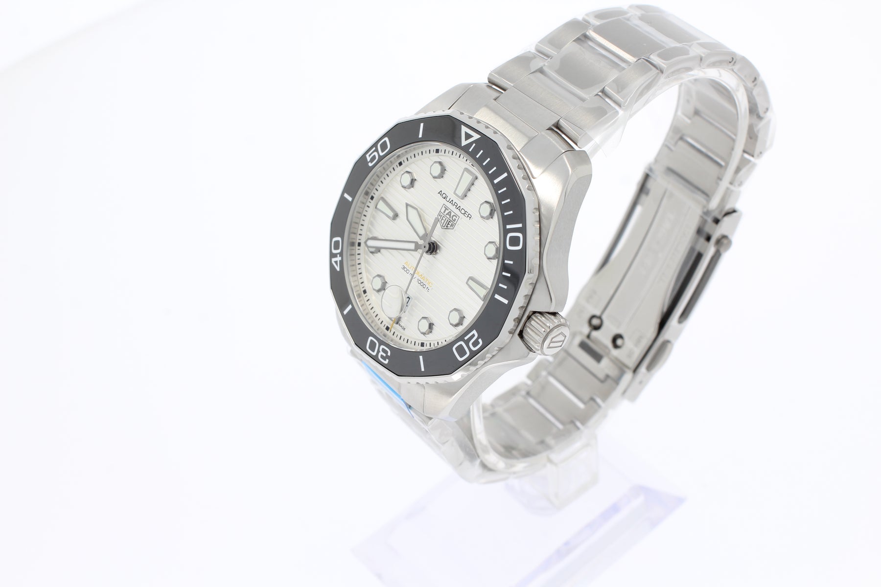 TAG HEUER AQUARACER PROFESSIONAL 300 DATE automatique, 43 mm, acier inoxydable WBP201C.BA0632