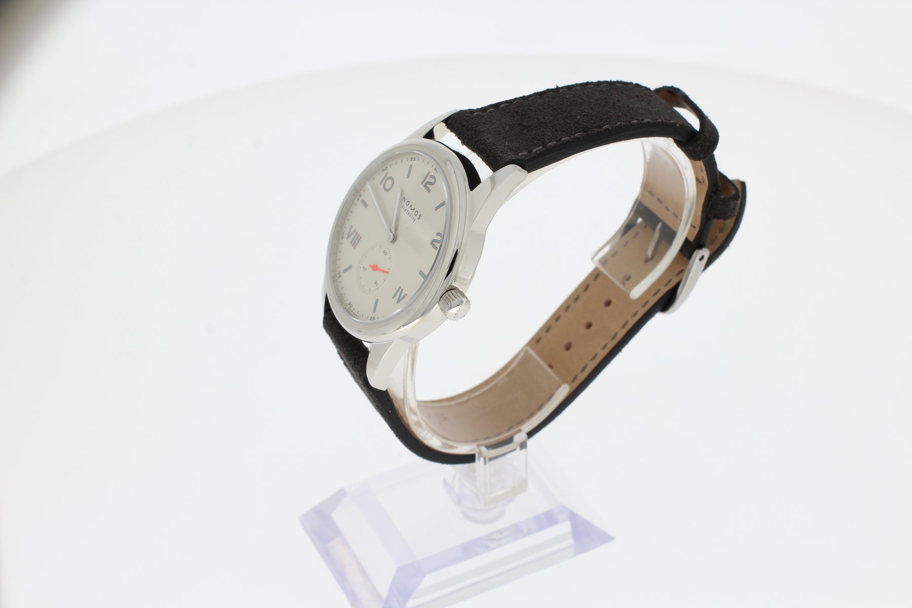 NOMOS Club Campus 737