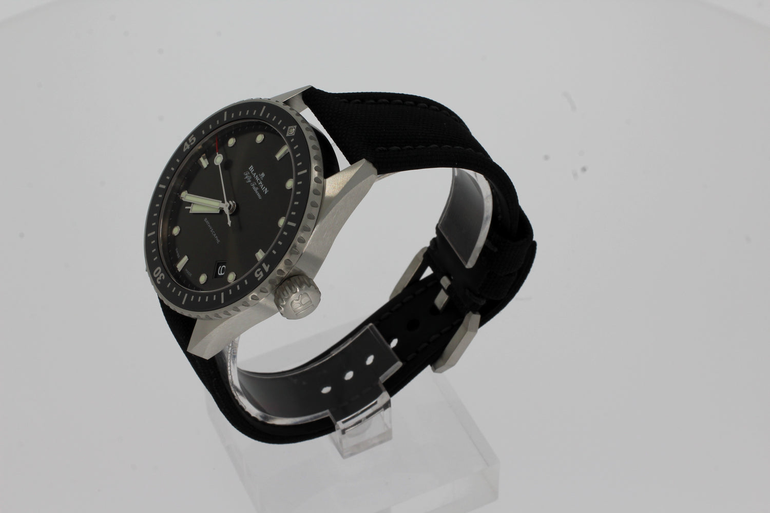 Blancpain Fifty Fathoms Bathyscaphe gray 5000 1110 b52a Fabel