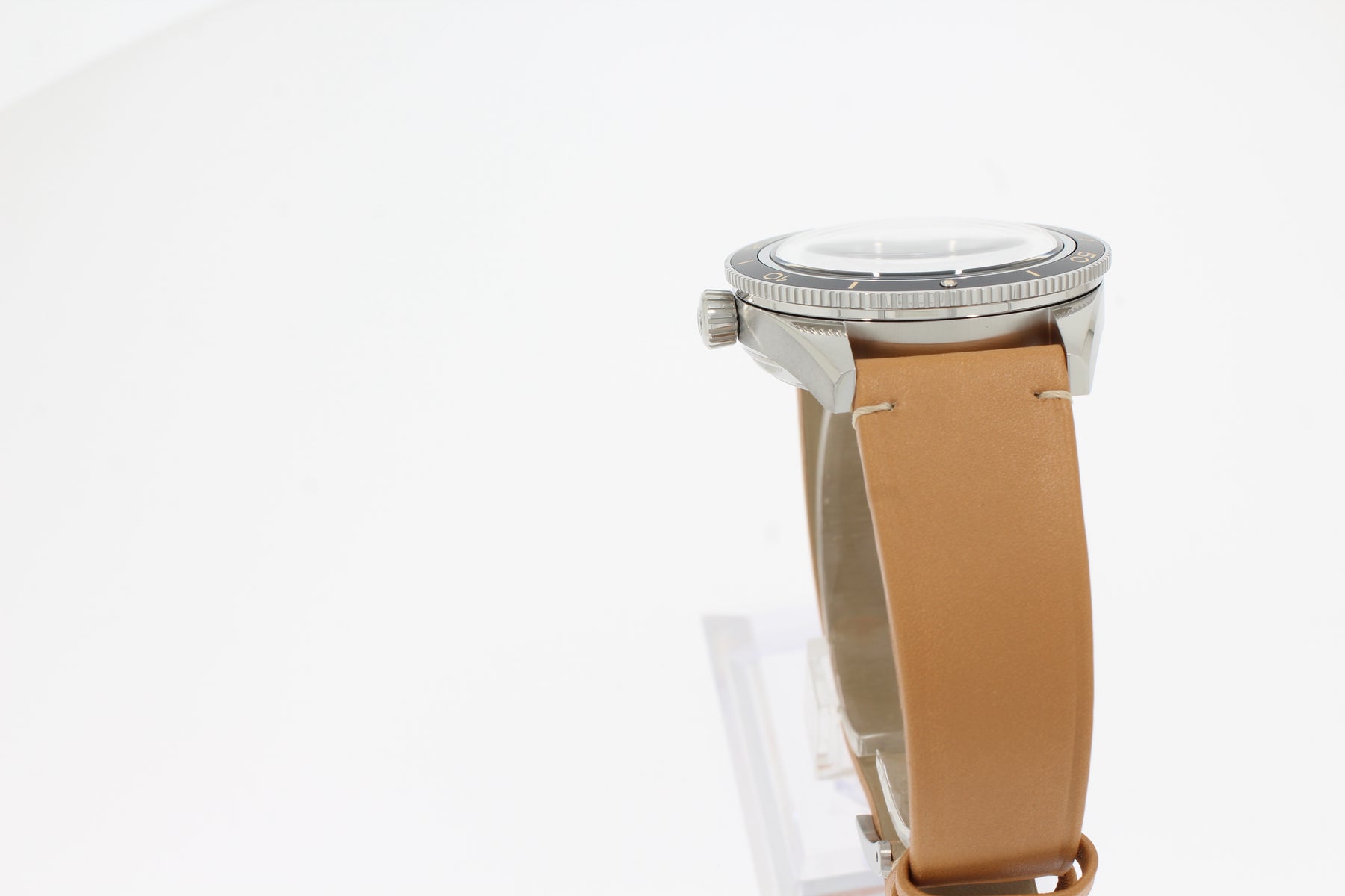 Omega Seamaster 300 41 mm, Stahl mit Lederarmband 23432412103001