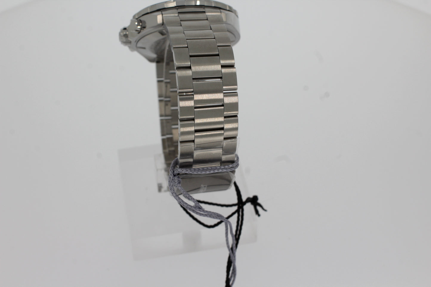 TAG Heuer Formula 1 quartz CAZ101AC.BA0842 acier noir 43mm, avec bracelet acier