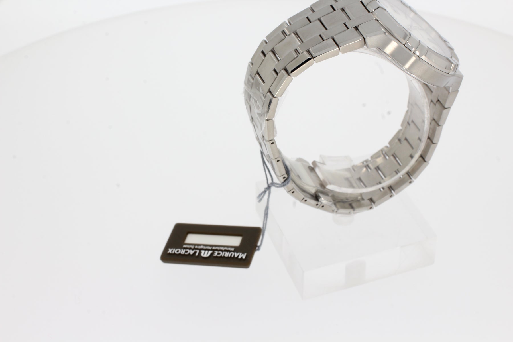 Maurice Lacroix Aikon AI6008-SS002-130-1